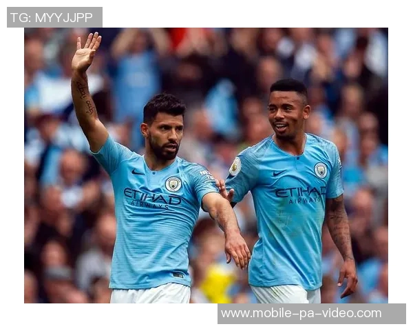 足球顶尖后卫的技艺与战术解析如何影响比赛胜负与球队表现